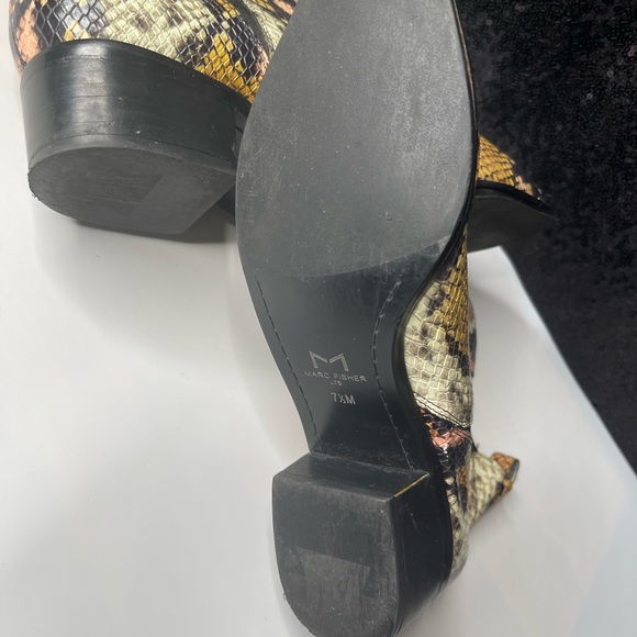 Marc Fisher snake print , pull on booties - Picture 5 of 5